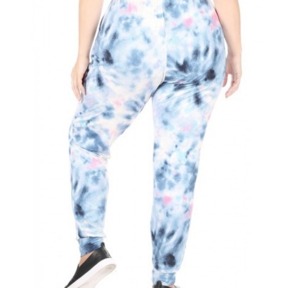 Plus size joggers - Picture 3 of 4